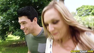 Xander Corvus' Wild MILF Passion in Steamy Outdoor Heat