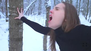 Ellie Wild Winter Forest Walk Public Fuck - Big Cock Creampie Fills Pussy 4K HD
