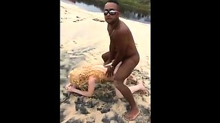 Sexo na Praia Brasileiras Amadoras na Praia Suja