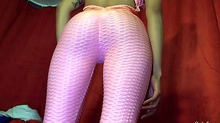 Small titted blond stunner Sarah Peachez masturbating