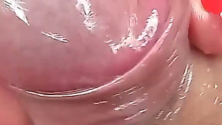 She Extracts Sperm by Massaging the Meaty Head of the Dick