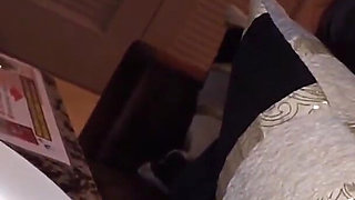 Office Heat-a Recruit-style Muse Mixes Her Sweet Voice with a Bold Outdoor Drink Chapter-3