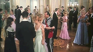 Lesbian Loves, Anal Sex and Threesome During the Xix Century Ball