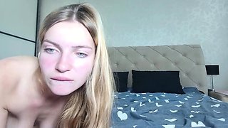 Blonde tight pussy babe solo toy fun in glamour masturbation