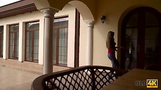 Old4k. kind old fellow invites blonda teen and entices her