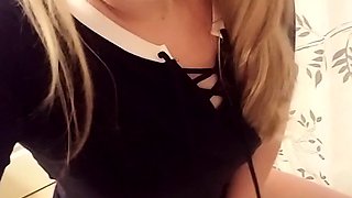 Amateur brunette ariana marie solo toying