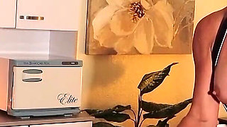 Masterful Blowjob From a Sports Masseuse