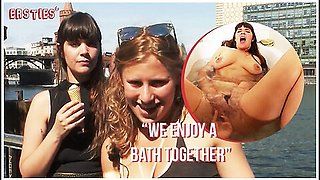 Lindsey & Blake Take A Sexy Bath Together