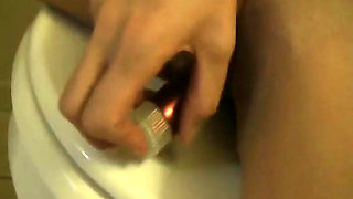 The Porn Nerd: Jody: Bathroom Blowjob