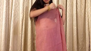 Sexy indian aunty sex with hot indian saree remove