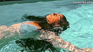 Sexy Naked Erotics With In The Pool With Lana Lelani