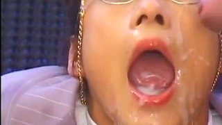 Kilajdln: Bongacams, cumshots  Japanese porn