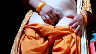 Sexy village girl shoots her nude MMS for hot boobs