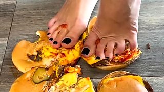 Germangirlnextdoor - Cheeseburger Feet Mess