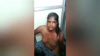 Romantic First Time Indian Sex – Wife Fucked by Husband (Desi Homemade)