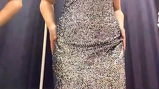 Russian Girl Extreme Public Masturbate in Mall