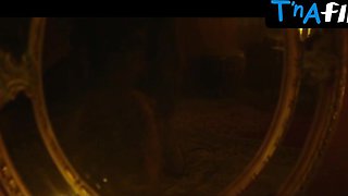 Astrid Meloni Bum, Hooters Sequence in Pervs Out