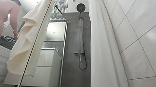 Tight Hairy Pussy Pissing In The Shower