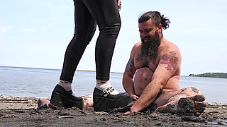 Gaspesie Cock Trampling