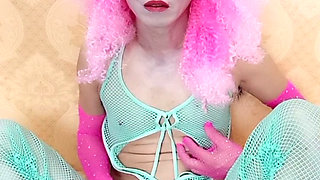 Oanh Le transgender wearing sexy clothes porn cucu too much pleasure