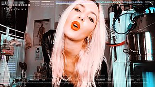Blonde femdom facesitting in fishnet lingerie