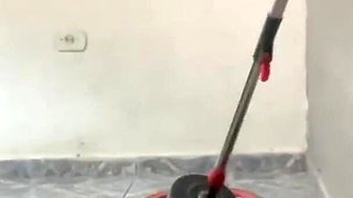 Maid Cleaning the Boss's Room Full of Horny to Give Her Pussy