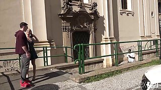 Glamour doxie at hard fuck trailer