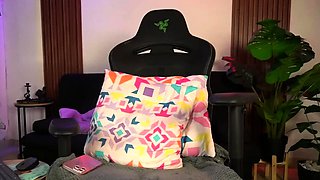 Hottest brunette solo webcam masturbation 2