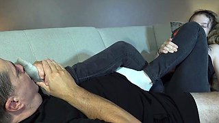 Hot amateur european foot and pantyhose fetish
