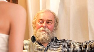 Glamour chickfriend - 18-25 xxx - Old Goes Young