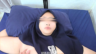 Horny Hijab Step Aunt Staying Over, Those MILF Pussy Gets Fucked and Cum Inside - Minokiiko