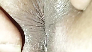 Bangladesi Housewife Free Time Full Enjoy with Her Husband,desi Viral New Sex Video.