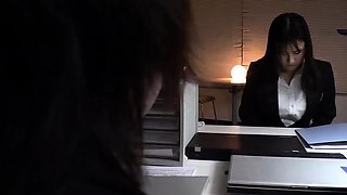 Hot Japanese Babe Get Her Asian Pussy Licked And