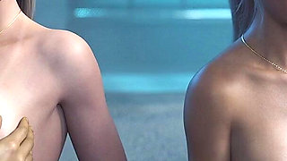 Awam 2 Sofia Real Fuck Editon - Caught in the Museum: Sofia and Patricia Suck off the Guard to Avoid Police Report