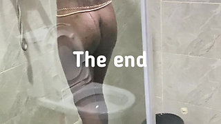 She Got Fucked at the Bathroom Quickie