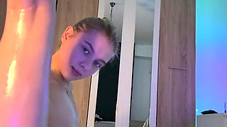 Amazing Naked Oil Show with Cute Amateur