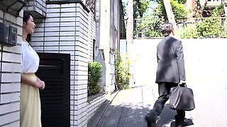 Omege japanese girl with big boobs on cams