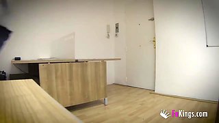 En trio avec deux cochonnes matures