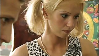 Tattoos dirt with steamy pornstar from Titopia