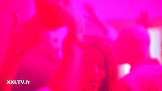 Carollina Cherry Masturbates in the Toilet