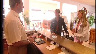 Ash-blonde Honey Tempts Cab Driver in Torrid Meeting