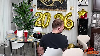 Hot Blonde Makes A Holiday Sex Tape Bts - Chloe Rose