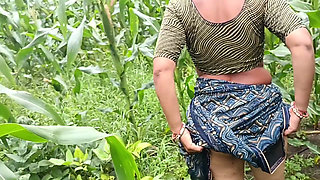 Sauteli bahan ko Makka mein chodte bhabhi Ne dekha mujhe bhi chodo devar ji main kisi Se nhi khugi maine dono ko number se choda bahan fir b