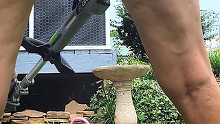 Gaping Wet Yardwork Cunt
