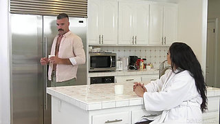 Out of the - Jaye Summers Is a Nymphomaniac Like Her Stepmom Sheena Ryder