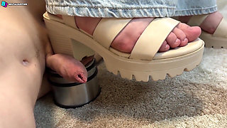 She Crushed His Fucking Testicles with Her Dirty Heels! Blue Balls - Dave Moon - Mia - Bbusting (ballbusting)