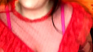 Innocent BBW girl enjoy toys and masturbate on webcam