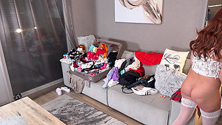 Amazingly Beautiful Sexy and Hor Redhead Art Teacher Comes for a Fashion Try on Haul Turns Into Softcore Porn Casting