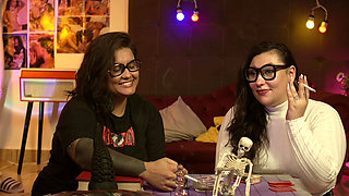 Smoking Fetish! Two Hot Women Smoking and Talking About Their Experiences