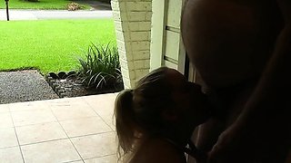 Blonde Escort Fast Blowjob